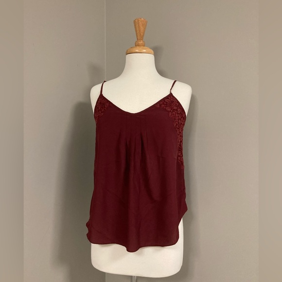 Aritzia - Talula - Wine Coloured Camisole w Lace details - M - Picture 1 of 5